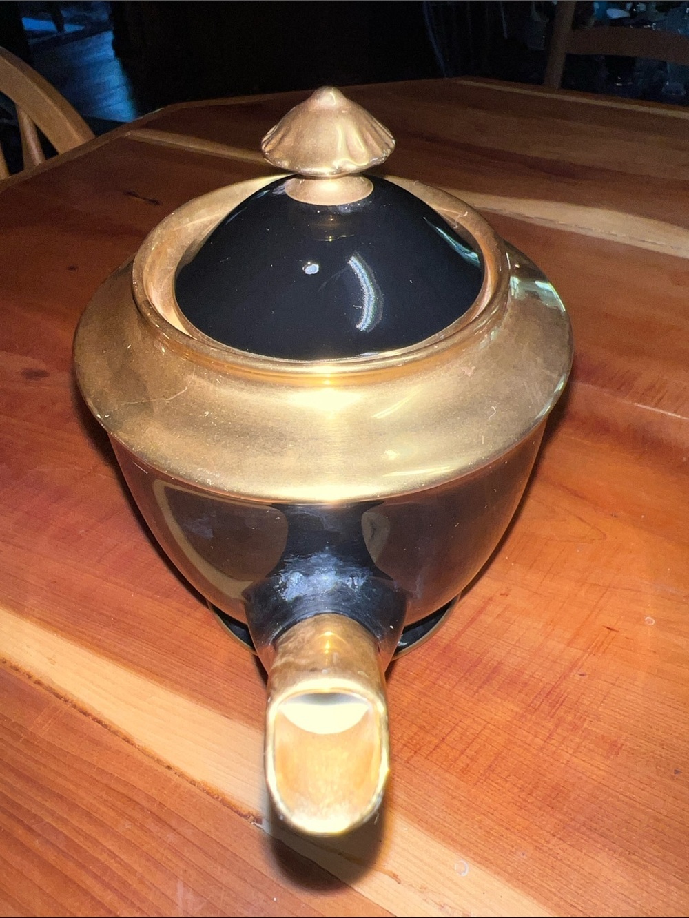 Vintage Noritake Art Deco Black and Gold Ceramic Teapot with Metallic Accents - Picture 2 of 9